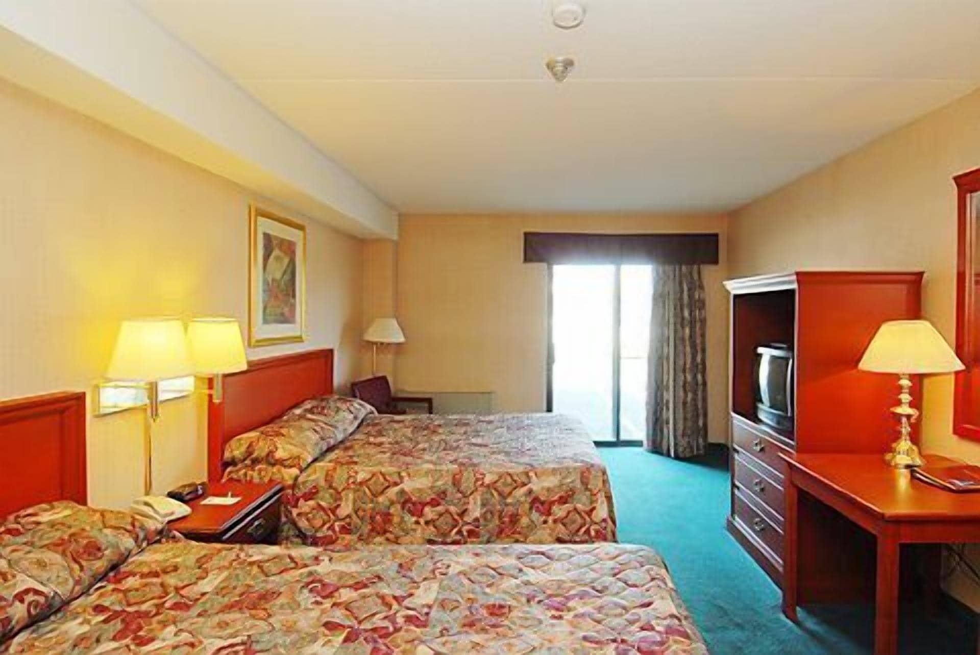 Niagara Lodge & Suites Eksteriør billede